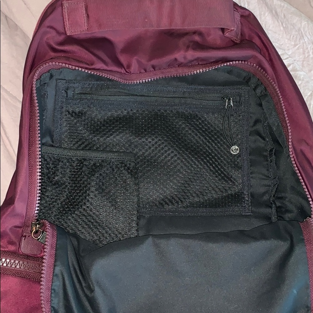 lululemon backpack - Picture 4 of 4